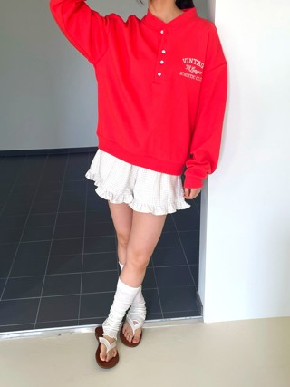 红色