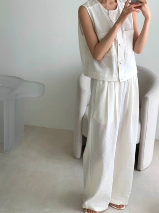 白色