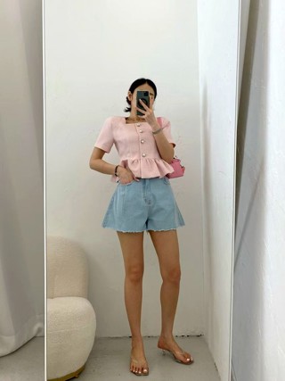 蓝色