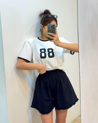 白色
