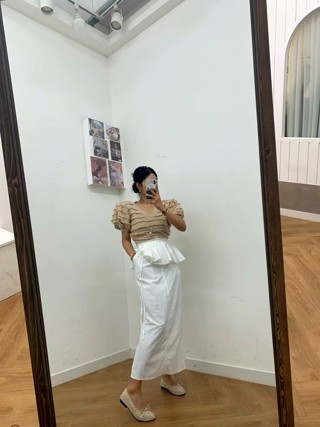 白色
