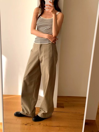 白色