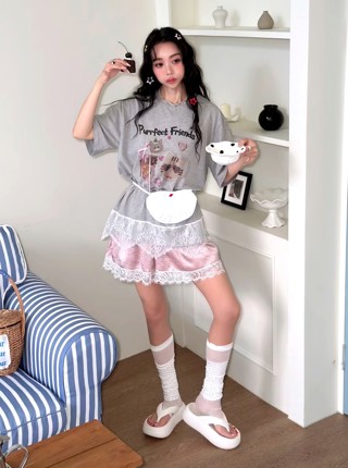 灰色