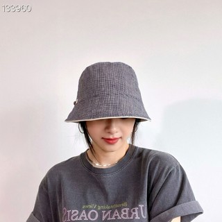 红色