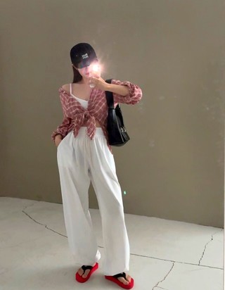 白色