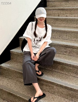 白色
