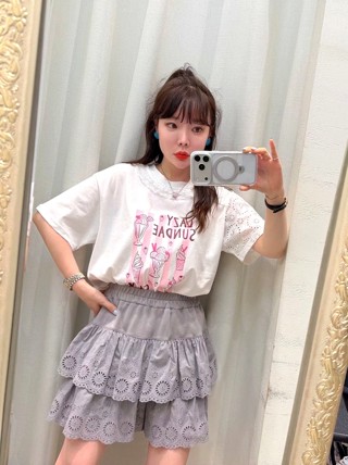 白色