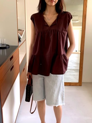 深棕色
