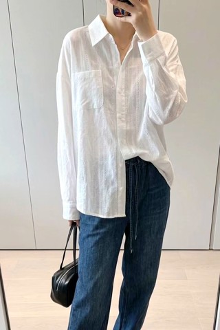 白色