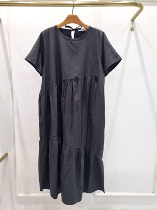 灰色