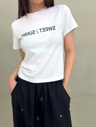 白色