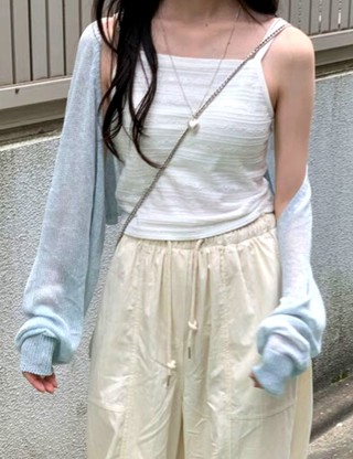 白色