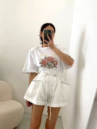 白色