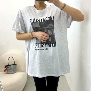 灰色