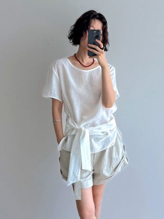 白色