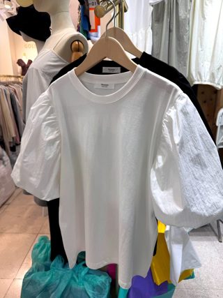 白色