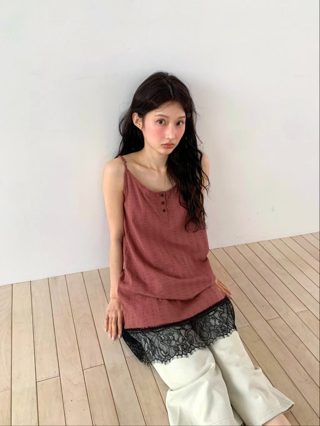 红色