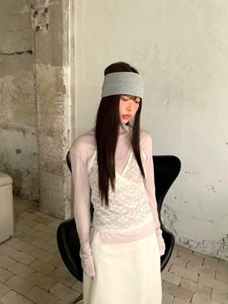 浅粉色