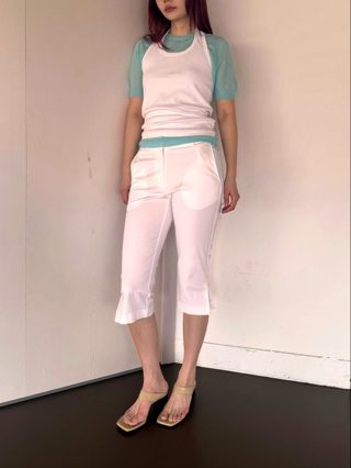 白色