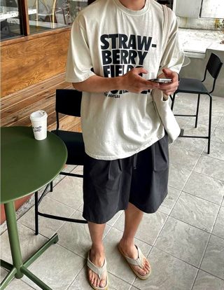 卡其色