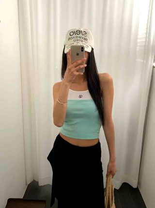 蓝色