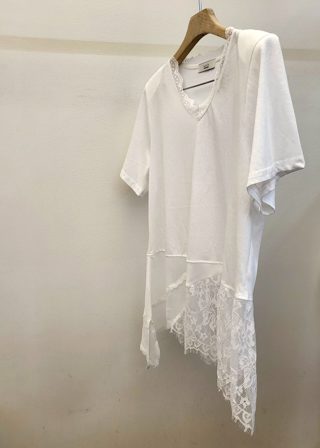白色