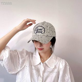 灰色
