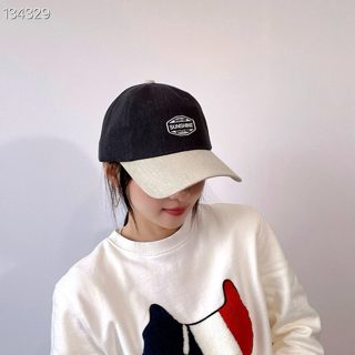 浅蓝色