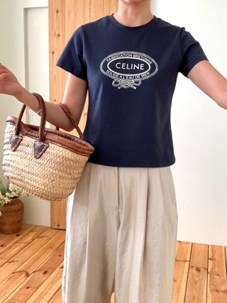 藏青色