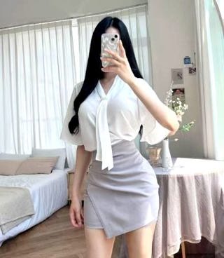 白色