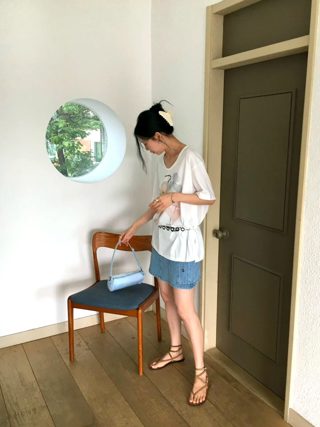 白色