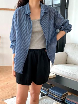 藏青色