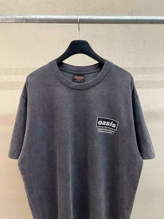 浅蓝色
