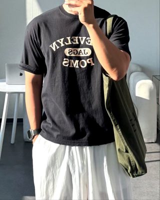 白色