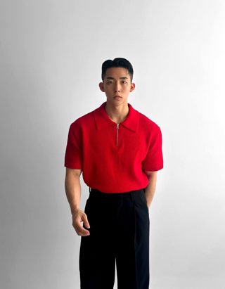 红色