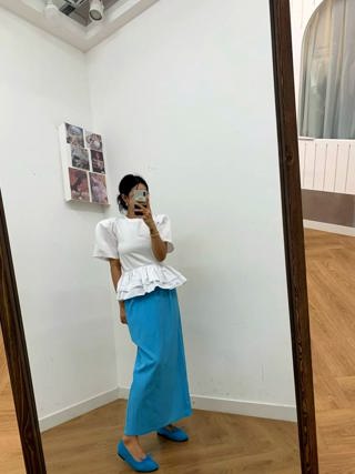 白色