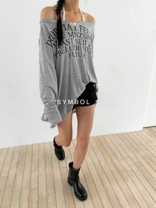 灰色