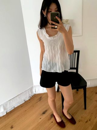 白色