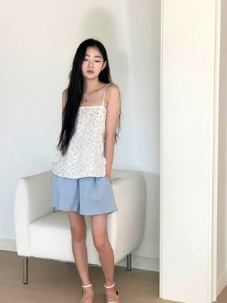 浅绿色