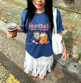 白色