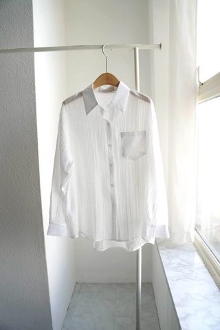 浅蓝色
