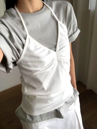 白色