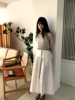 白色