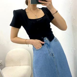 红色