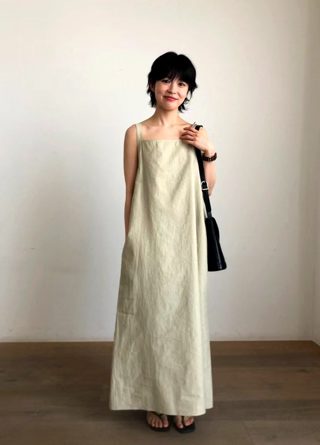 卡其色
