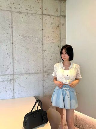 白色