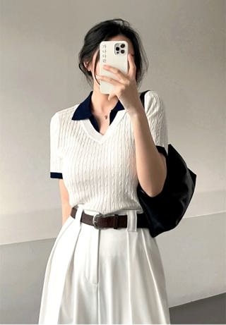 灰色