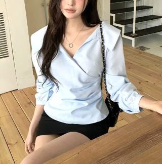 白色