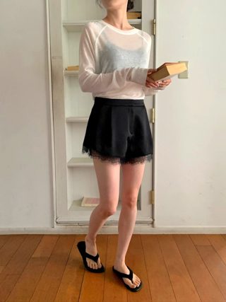 白色