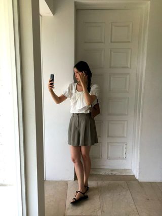 白色